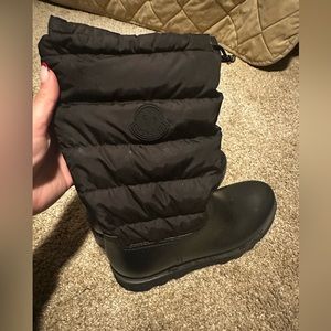 Moncler Boots Sz 40